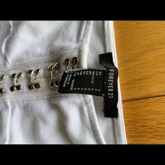 Bundle of 3 Forever21 crop tops all size S - Picture 7 of 7